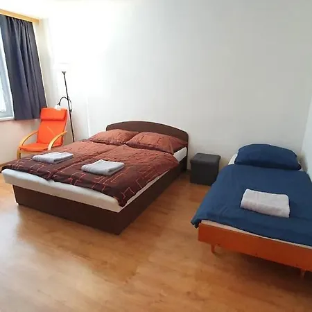 Mikaela 68 M2 *
